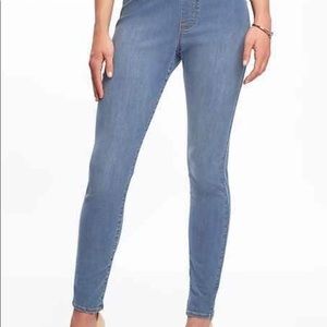 Old Navy Rockstar Jegging